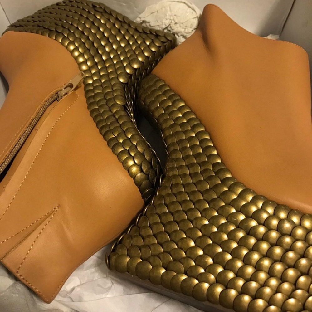 Brand new in box Jeffery Campbell’s size 7.5 - Picture 2 of 2